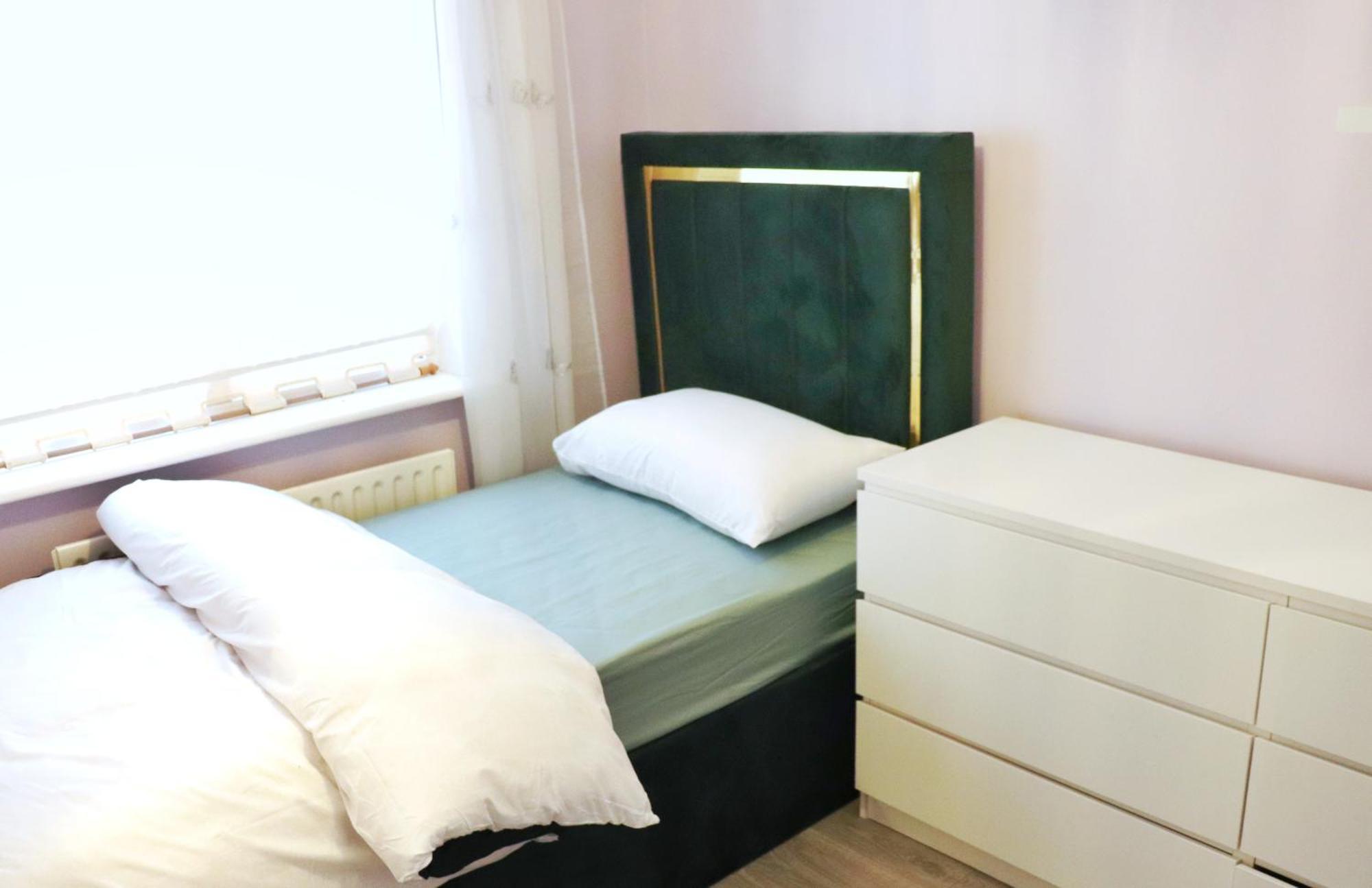 Deluxe Dwelling - 15 Mins From Cork City/Airport Apartment ภายนอก รูปภาพ